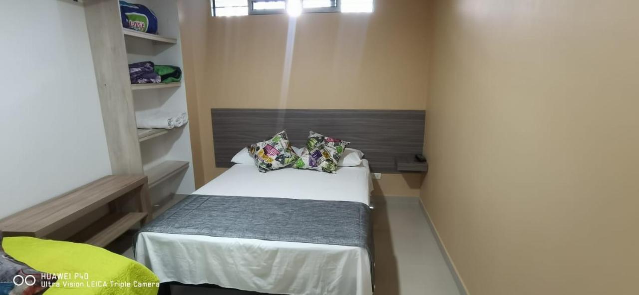 Edificio Niza80 Ibague, Acceso Digital Cerca Parque Deportivo Hotell Eksteriør bilde