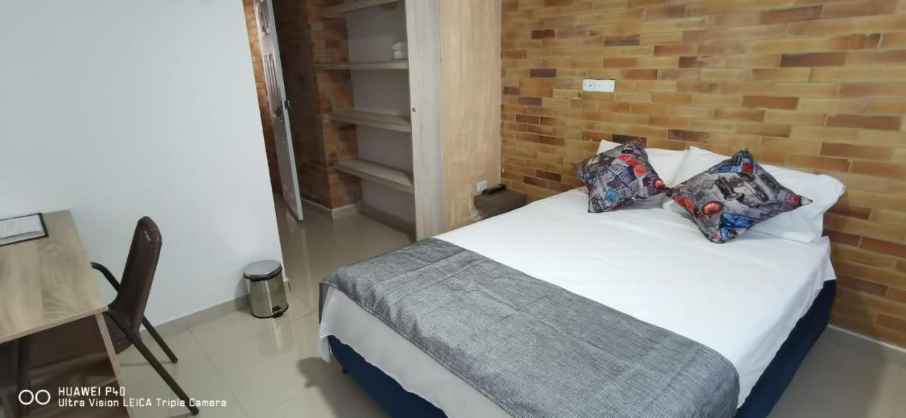 Edificio Niza80 Ibague, Acceso Digital Cerca Parque Deportivo Hotell Eksteriør bilde