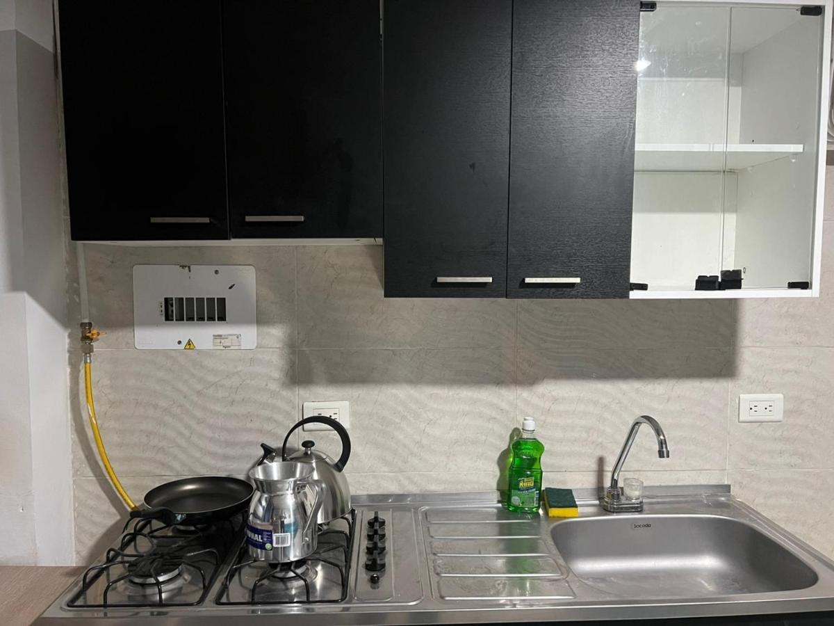 Edificio Niza80 Ibague, Acceso Digital Cerca Parque Deportivo Hotell Eksteriør bilde